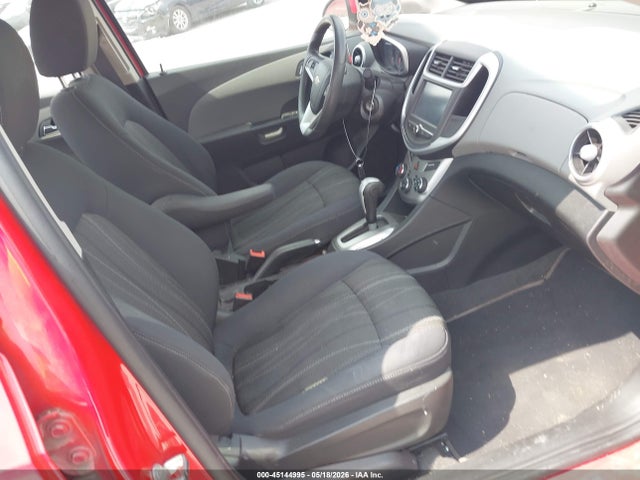 Chevrolet Sonic Lt Auto 2017 1G1JD5SH3H4110739 Image 5