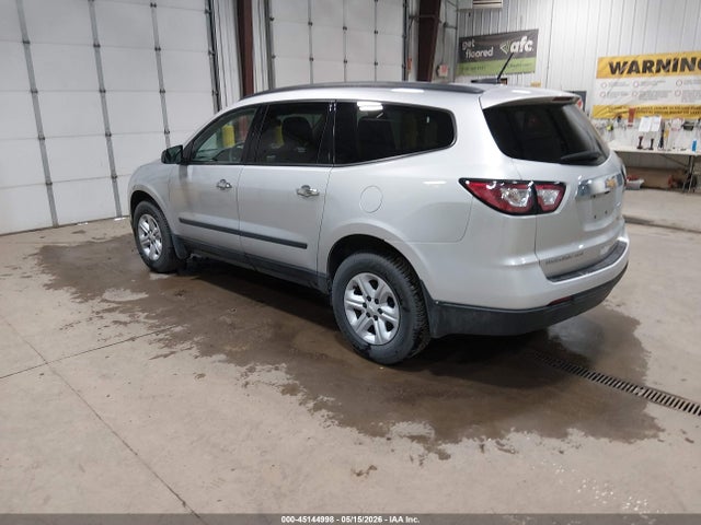 Chevrolet Traverse Ls 2017 1GNKVFED8HJ302223 Image 3