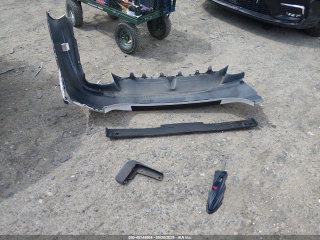 45145004 :رقم المزاد ، 4T1G11AK2NU051710 vin ، 2022 Toyota Camry Se مزاد بيع