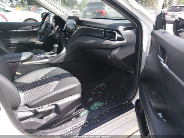 45145004 :رقم المزاد ، 4T1G11AK2NU051710 vin ، 2022 Toyota Camry Se مزاد بيع