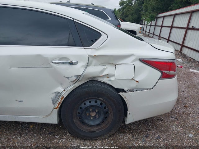 2015 Nissan Altima 2.5 S მანქანა იყიდება აუქციონზე, vin: 1N4AL3AP4FC468190, აუქციონის ნომერი: 45145010