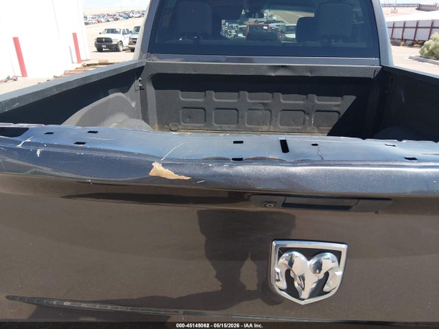 45145012 :رقم المزاد ، 3C6RR7KG8KG567336 vin ، 2019 Ram 1500 Classic Tradesman  4x4 5'7 Box مزاد بيع