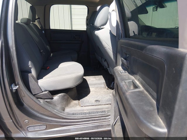 45145012 :رقم المزاد ، 3C6RR7KG8KG567336 vin ، 2019 Ram 1500 Classic Tradesman  4x4 5'7 Box مزاد بيع