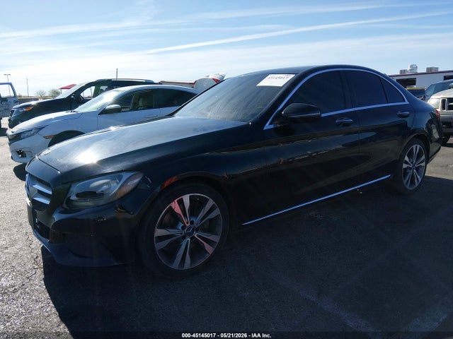 45145017 :رقم المزاد ، 55SWF4JB6JU241661 vin ، 2018 Mercedes-benz C 300 مزاد بيع