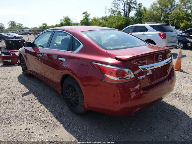 Продаж на аукціоні авто 2015 Nissan Altima 2.5 S, vin: 1N4AL3AP8FN905015, номер лоту: 45145048