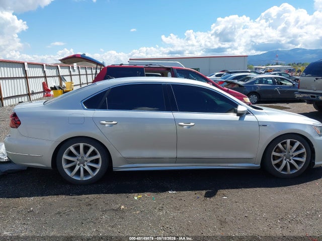 1VWDT7A32HC042901 Volkswagen Passat 1.8t R-line