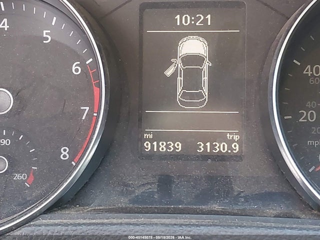 1VWDT7A32HC042901 Volkswagen Passat 1.8t R-line