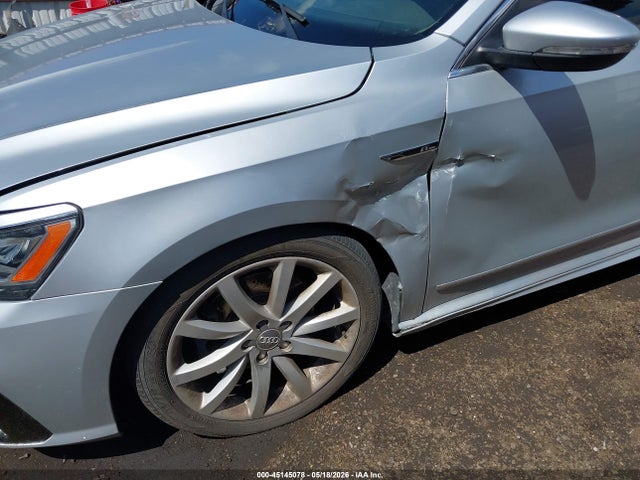 1VWDT7A32HC042901 Volkswagen Passat 1.8t R-line