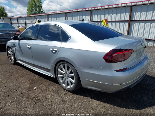 1VWDT7A32HC042901 Volkswagen Passat 1.8t R-line