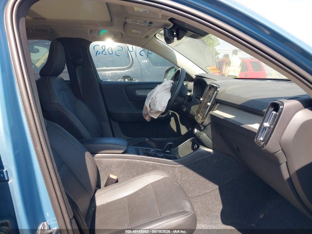 45145082 :رقم المزاد ، YV4L12UK5R2324013 vin ، 2024 Volvo Xc40 B5 Core Bright Theme/b5 Core Dark Theme مزاد بيع