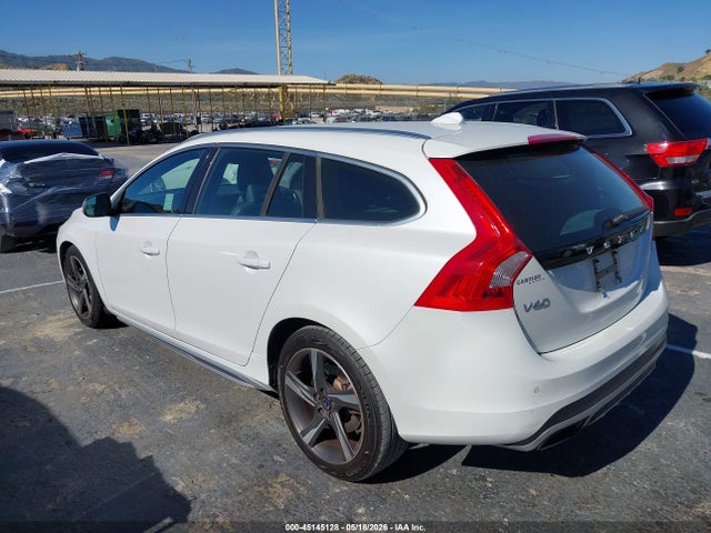 Volvo V60 2015 YV140MEM1F1227473 Image 3