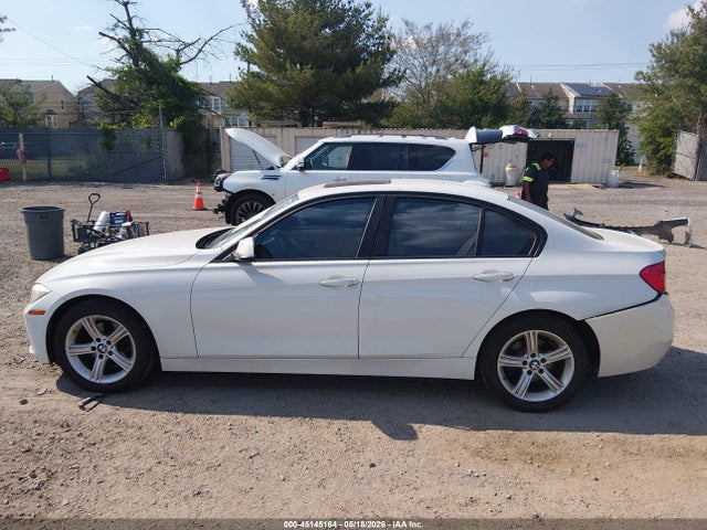 45145164 :رقم المزاد ، WBA3A5C54CF258079 vin ، 2012 Bmw 328i مزاد بيع