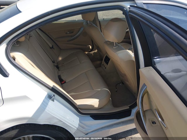 45145164 :رقم المزاد ، WBA3A5C54CF258079 vin ، 2012 Bmw 328i مزاد بيع