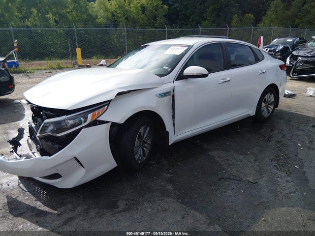 2017 Kia Optima Hybrid მანქანა იყიდება აუქციონზე, vin: KNAGT4LC5H5007041, აუქციონის ნომერი: 45145177