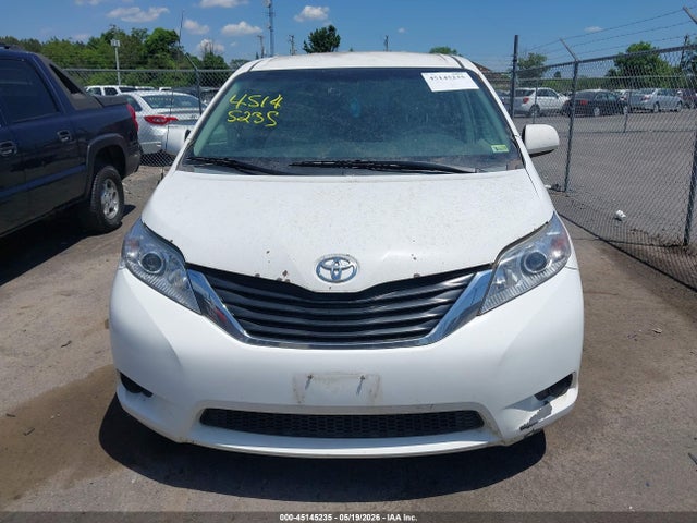 45145235 :رقم المزاد ، 5TDKA3DC5CS011802 vin ، 2012 Toyota Sienna Le 8 Passenger مزاد بيع