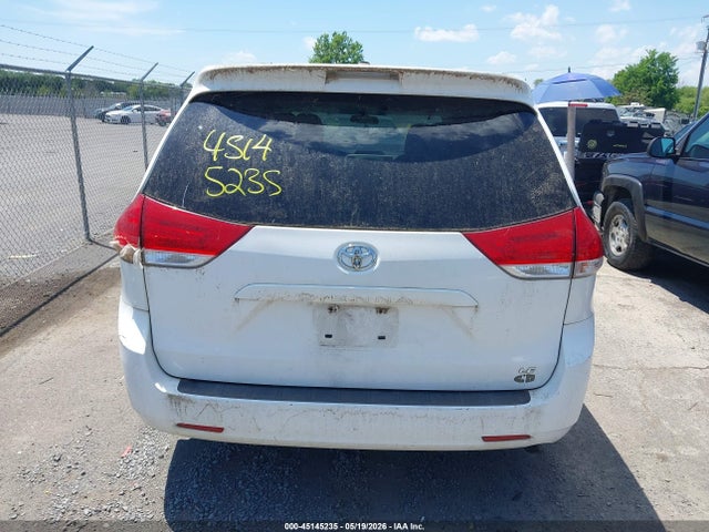 45145235 :رقم المزاد ، 5TDKA3DC5CS011802 vin ، 2012 Toyota Sienna Le 8 Passenger مزاد بيع