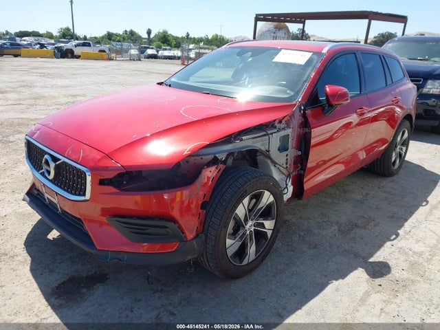 Продажа на аукционе авто 2020 Volvo V60 Cross Country T5, vin: YV4102WK6L1035890, номер лота: 45145241