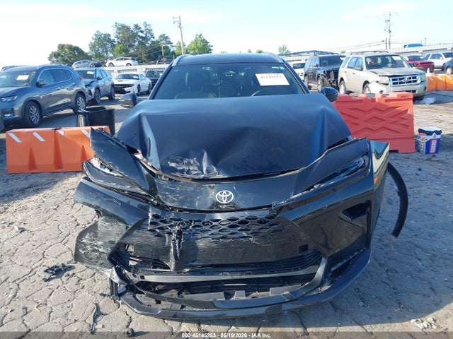 2025 Toyota Crown Signia Xle მანქანა იყიდება აუქციონზე, vin: JTDACAAJ1S3008800, აუქციონის ნომერი: 45145253