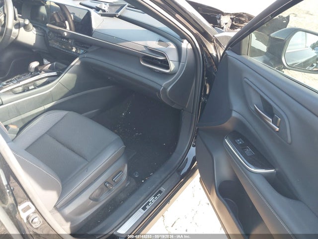2025 Toyota Crown Signia Xle მანქანა იყიდება აუქციონზე, vin: JTDACAAJ1S3008800, აუქციონის ნომერი: 45145253