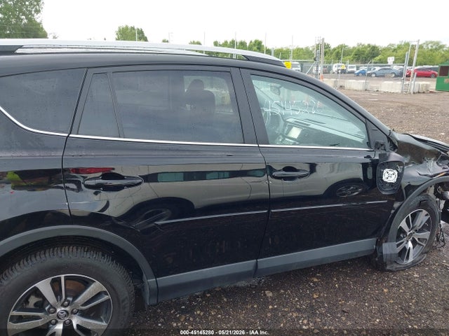 Aukcja sprzedaży 2018 Toyota Rav4 Xle, vin: 2T3RFREV6JW841896, numer aukcji: 45145280