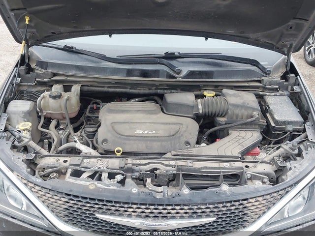 Aukcja sprzedaży 2017 Chrysler Pacifica Touring-l, vin: 2C4RC1BG9HR810470, numer aukcji: 45145292