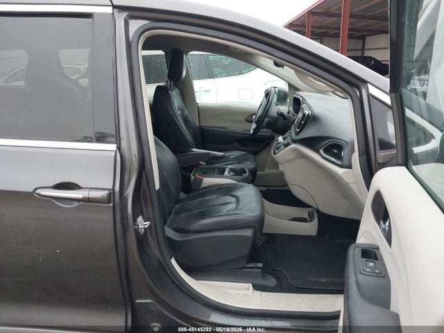 Aukcja sprzedaży 2017 Chrysler Pacifica Touring-l, vin: 2C4RC1BG9HR810470, numer aukcji: 45145292
