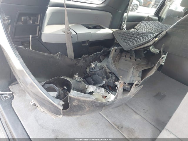 Продажа на аукционе авто 2014 Toyota Sequoia Sr5 5.7l V8, vin: 5TDZY5G14ES054272, номер лота: 45145293