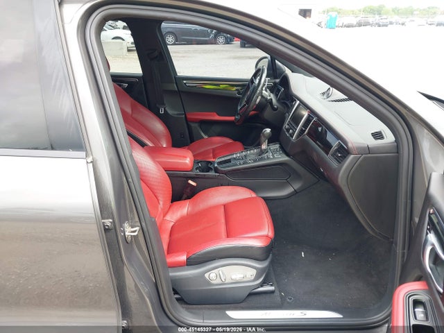 45145327 :رقم المزاد ، WP1AB2A54FLB69139 vin ، 2015 Porsche Macan S مزاد بيع
