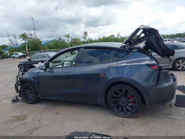 Продаж на аукціоні авто 2022 Tesla Model Y Performance Dual Motor All-wheel Drive, vin: 7SAYGDEF8NF453586, номер лоту: 45145352