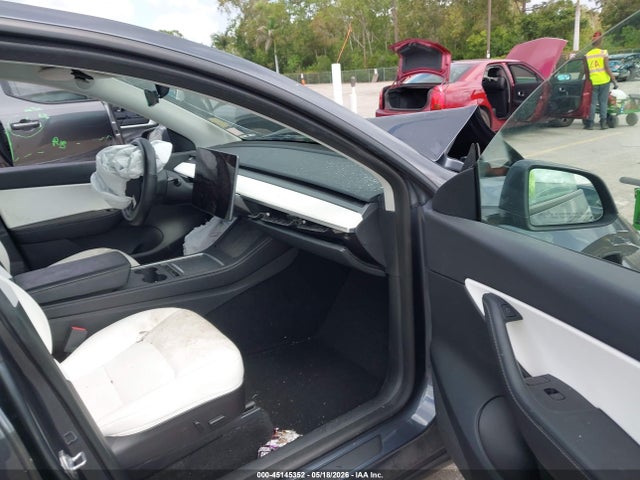 Продаж на аукціоні авто 2022 Tesla Model Y Performance Dual Motor All-wheel Drive, vin: 7SAYGDEF8NF453586, номер лоту: 45145352