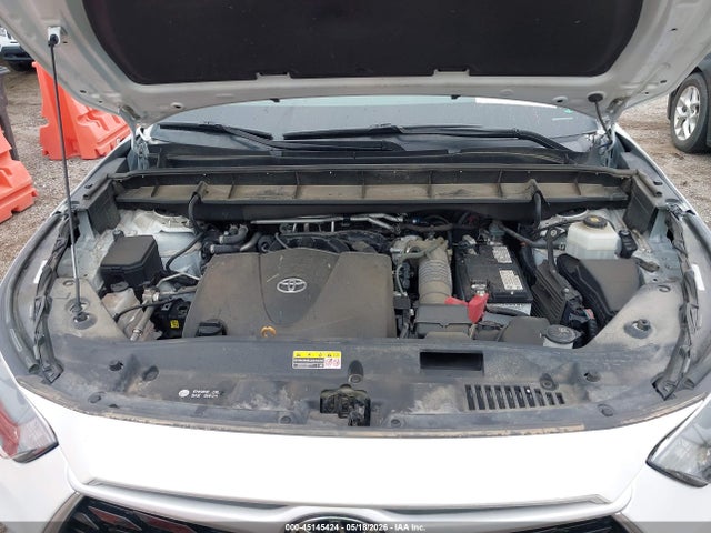 45145424 :رقم المزاد ، 5TDHZRBHXNS570253 vin ، 2022 Toyota Highlander Xle مزاد بيع