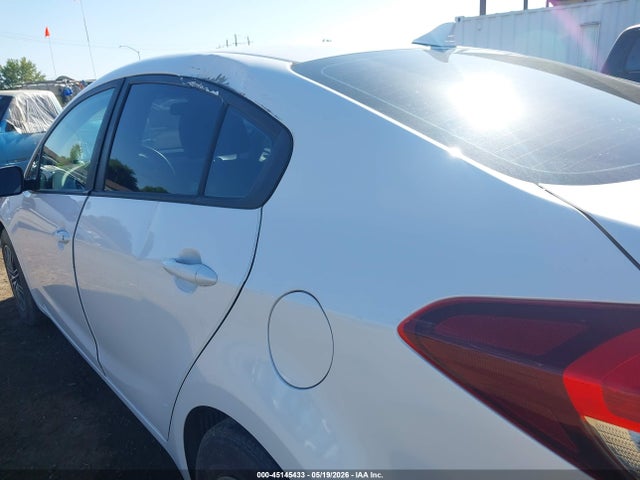 Продаж на аукціоні авто 2017 Kia Forte Lx, vin: 3KPFL4A79HE026605, номер лоту: 45145433