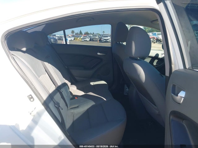 Продаж на аукціоні авто 2017 Kia Forte Lx, vin: 3KPFL4A79HE026605, номер лоту: 45145433