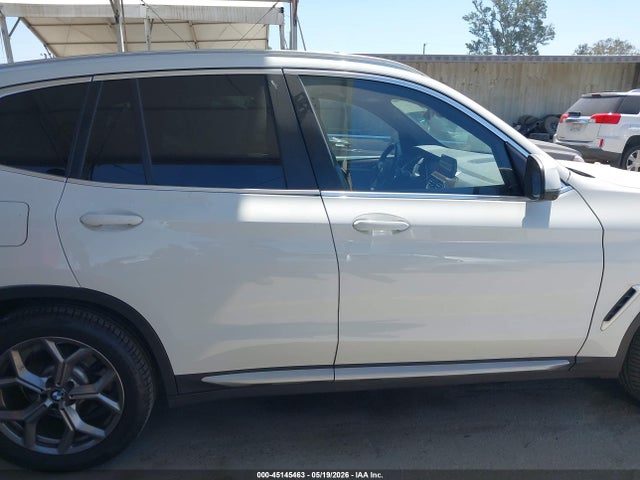 WBX57DP04RN276070 BMW X3 Xdrive30i