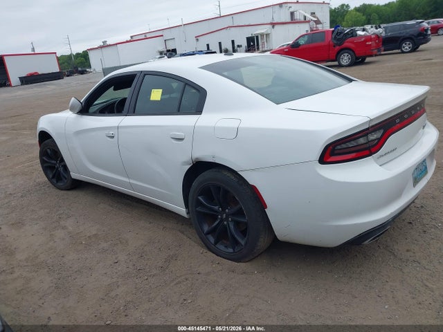 Продаж на аукціоні авто 2015 Dodge Charger Se, vin: 2C3CDXBG4FH726666, номер лоту: 45145471