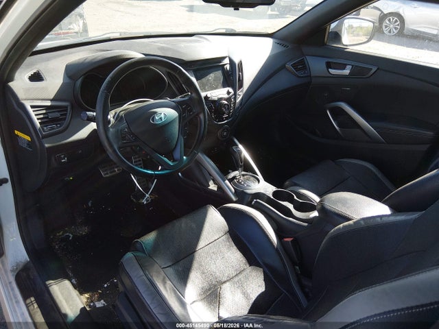 KMHTC6AE2GU249139 Hyundai Veloster Turbo