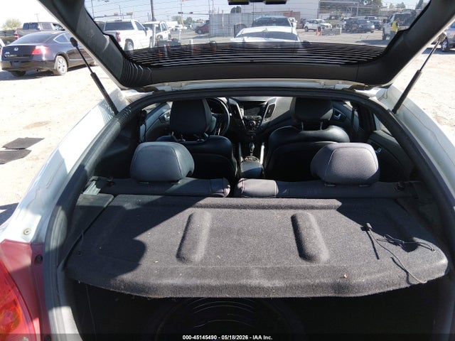 KMHTC6AE2GU249139 Hyundai Veloster Turbo
