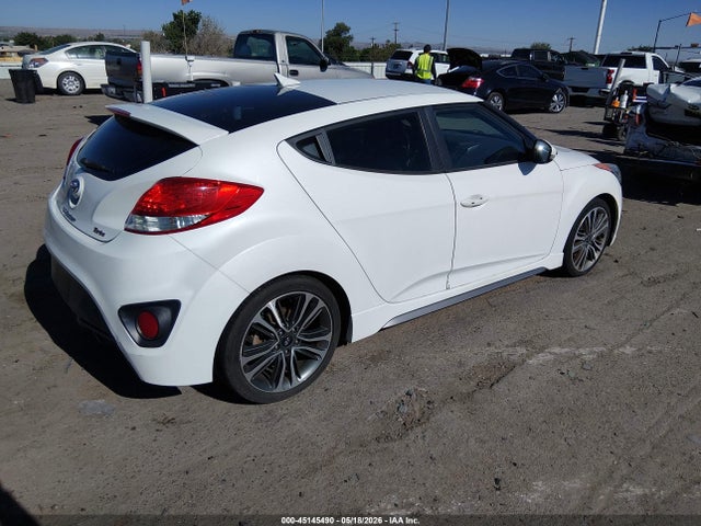 KMHTC6AE2GU249139 Hyundai Veloster Turbo