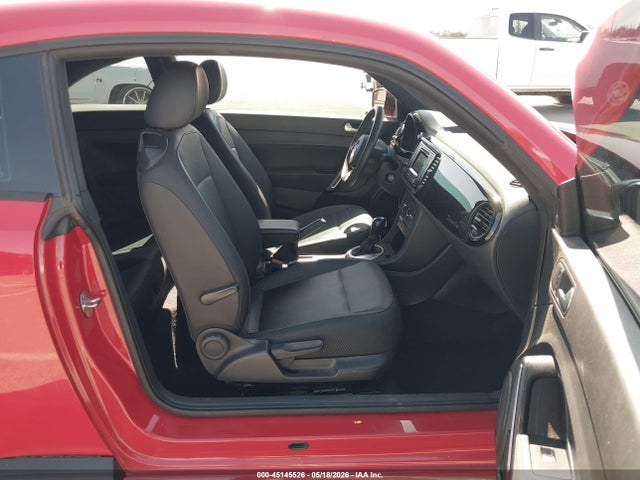 3VWF17AT6GM606996 Volkswagen Beetle 1.8t Fleet Edition