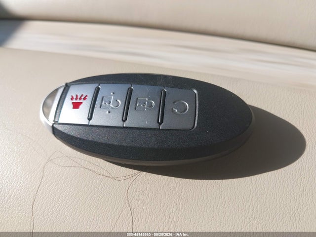 45145560 :رقم المزاد ، 5N1AZ2MG3FN217255 vin ، 2015 Nissan Murano Sv مزاد بيع