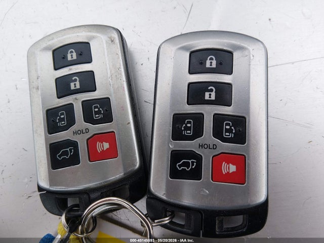 Продаж на аукціоні авто 2016 Toyota Sienna Xle, vin: 5TDDK3DC1GS132757, номер лоту: 45145593