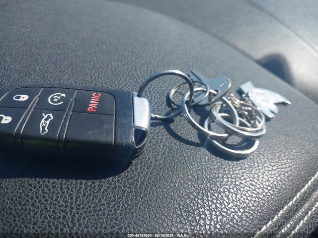 Продаж на аукціоні авто 2019 Chrysler 300 300s, vin: 2C3CCABG1KH682717, номер лоту: 45145650
