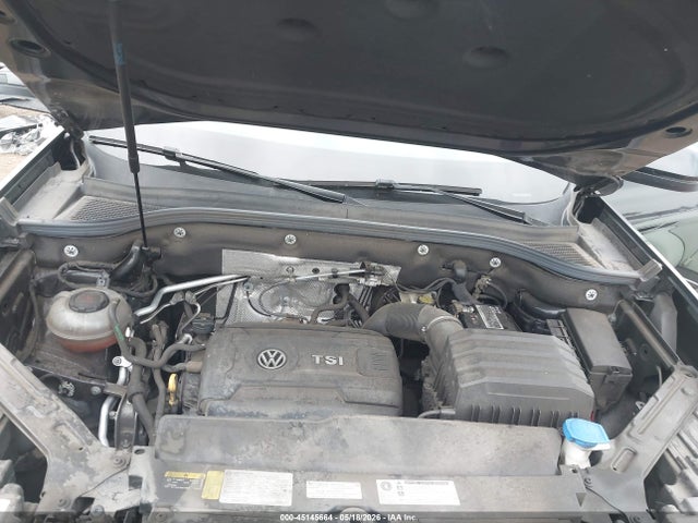 45145664 :رقم المزاد ، 1V2DP2CA1MC527075 vin ، 2021 Volkswagen Atlas 2.0t Se مزاد بيع