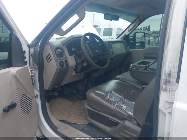2010 Ford F-450 Chassis Lariat/xl/xlt მანქანა იყიდება აუქციონზე, vin: 1FDGW4HR4AEA94620, აუქციონის ნომერი: 45145666