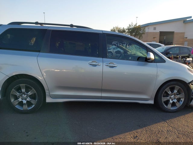 Toyota Sienna Se 8 Passenger 2015 5TDXK3DC8FS659030 Image 12