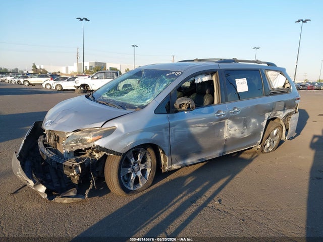Toyota Sienna Se 8 Passenger 2015 5TDXK3DC8FS659030 Image 6