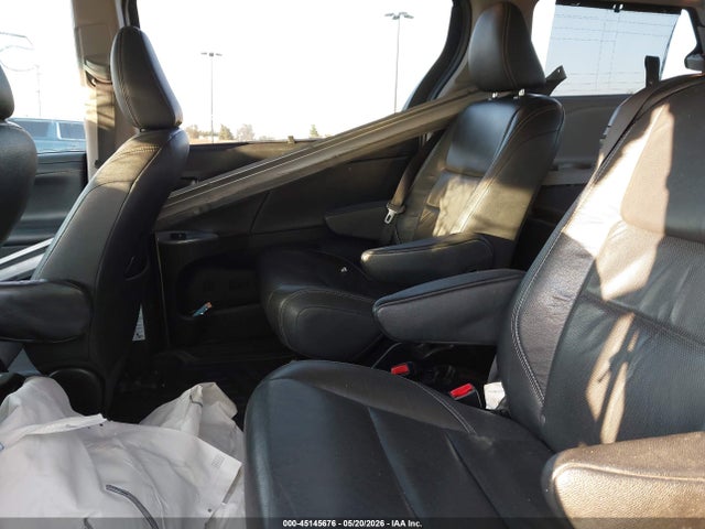Toyota Sienna Se 8 Passenger 2015 5TDXK3DC8FS659030 Image 8