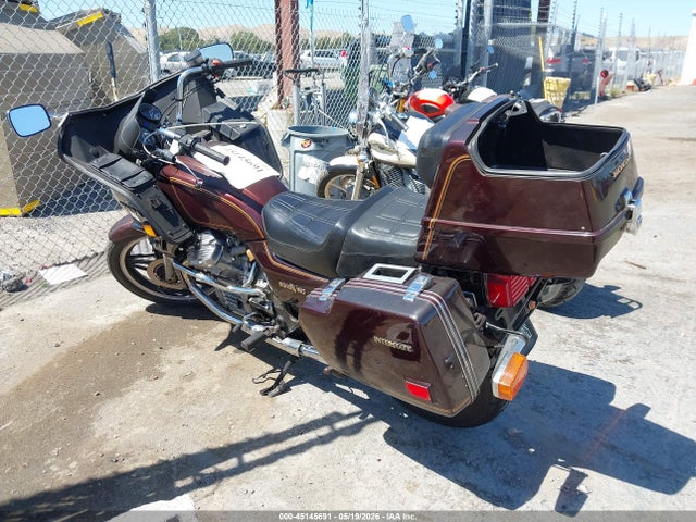 Продажа на аукционе авто 1982 Honda Gl500 I, vin: JH2PC0212CM111553, номер лота: 45145691