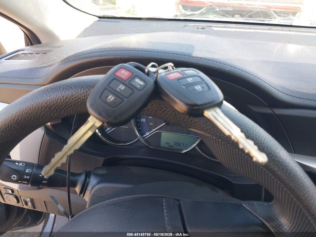 2015 Toyota Corolla Le Plus მანქანა იყიდება აუქციონზე, vin: 2T1BURHE1FC324946, აუქციონის ნომერი: 45145750