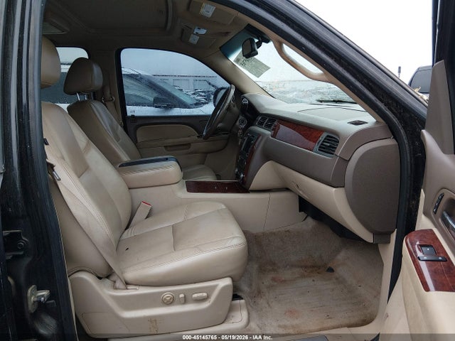 45145765 :رقم المزاد ، 1GNSKCE04BR178447 vin ، 2011 Chevrolet Tahoe Ltz مزاد بيع